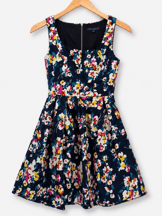 French Connection Dresses & Skirts - French Connection Navy Floral Fit & Flare Dress Size US 6